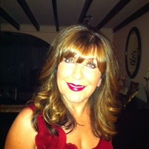 Meet your Posher, Gita